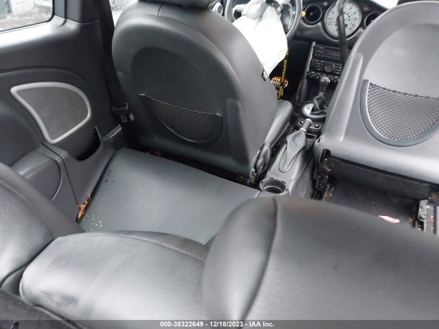 2006 MINI COOPER S WMWRE33516TJ38460 Photo 7