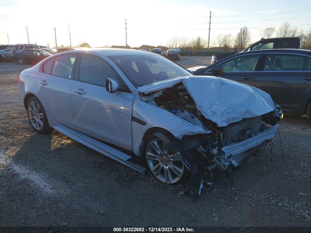2017 JAGUAR XE SAJAF4BNXHA944155 Photo 0