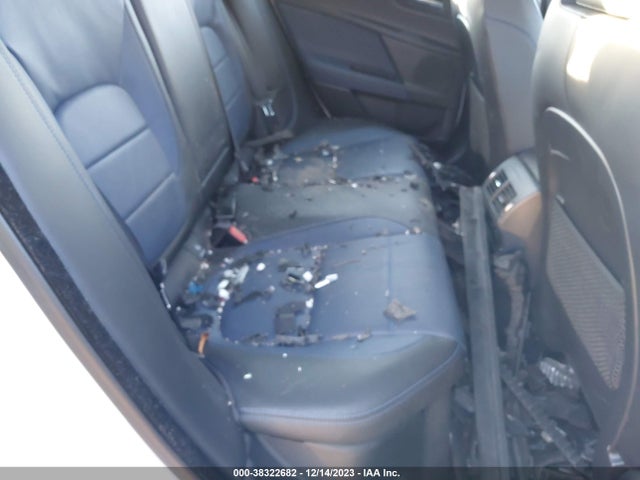 2017 JAGUAR XE SAJAF4BNXHA944155 Photo 7