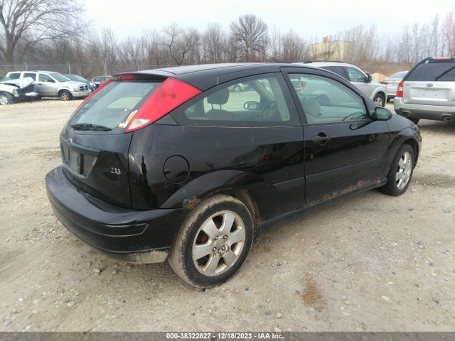 2001 FORD FOCUS ZX3 VIN: 3FAFP31381R252201