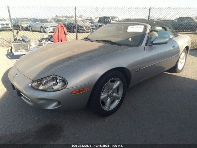 1998 JAGUAR XK8 SAJGX2245WC031064 Photo 1