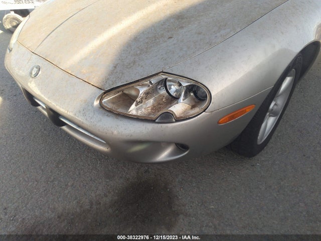 1998 JAGUAR XK8 SAJGX2245WC031064 Photo 5