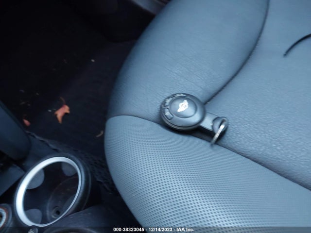 2007 MINI COOPER WMWMF33527TT50924 Photo 10