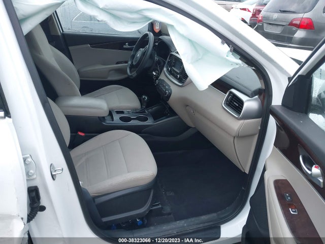 KIA Sorento 3.3l Lx 2017 5XYPGDA5XHG190830 Image 5