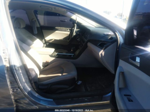5NPE24AF3FH027117 Hyundai SONATA SE