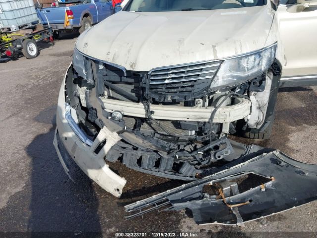 2LMTJ6LRXGBL42409 Lincoln Mkx Reserve