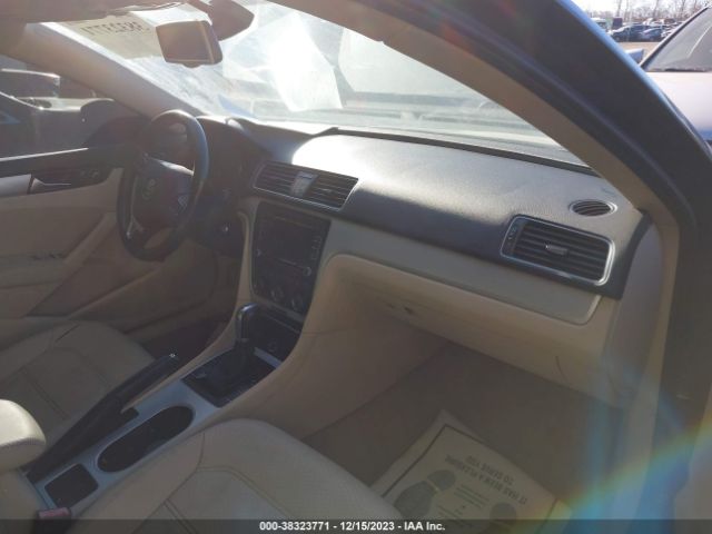 2013 VOLKSWAGEN PASSAT 1VWBN7A38DC118696 Photo 4