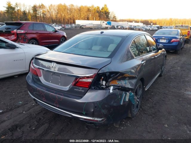 1HGCR3F9XHA014036 Honda Accord Touring V6