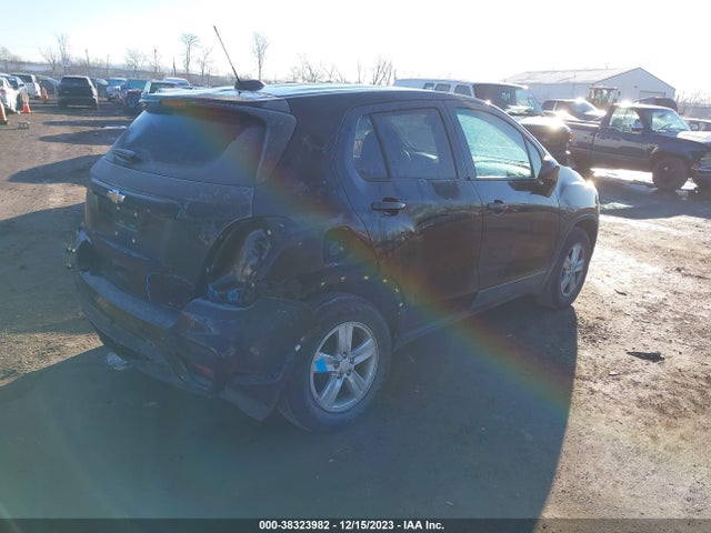 Chevrolet Trax Fwd Ls 2021 KL7CJKSB0MB301654 Image 4