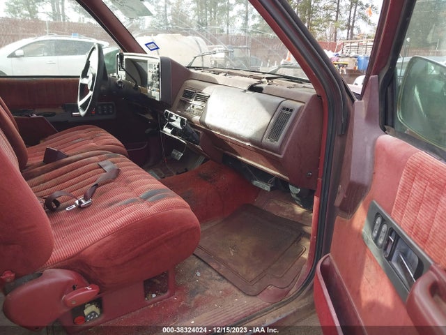 1994 CHEVROLET GMT-400 C1500 VIN: 2GCEC19K3R1263656