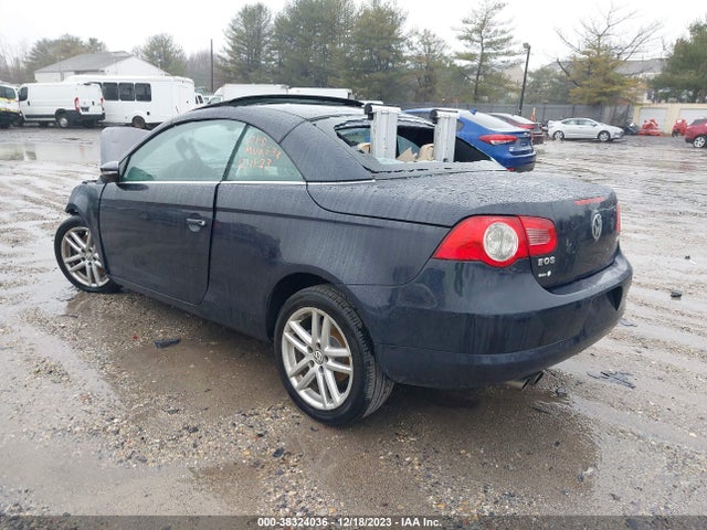 2011 VOLKSWAGEN EOS LUX VIN: WVWFA7AH7BV002161