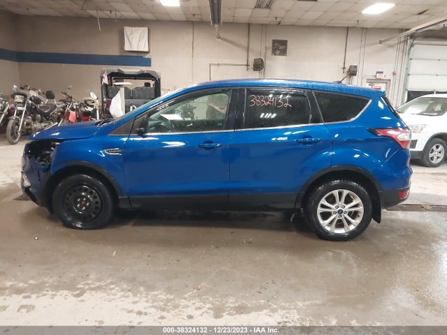 2017 FORD ESCAPE SE VIN: 1FMCU9GD1HUD30678