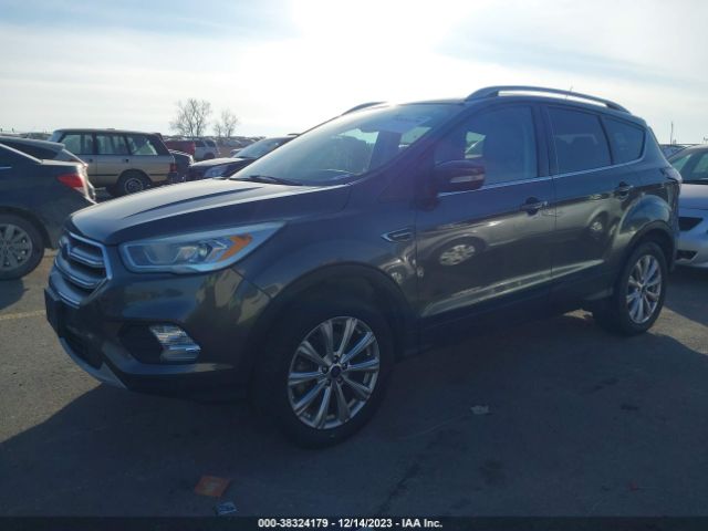 2017 FORD ESCAPE 1FMCU9J99HUC13581 Photo 1