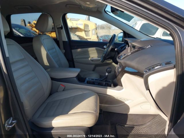 2017 FORD ESCAPE 1FMCU9J99HUC13581 Photo 4