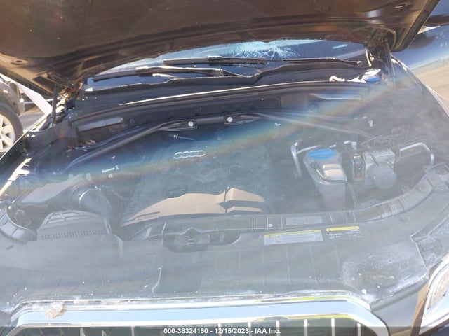 WA1LFAFP9FA143113 Audi Q5 2.0t Premium