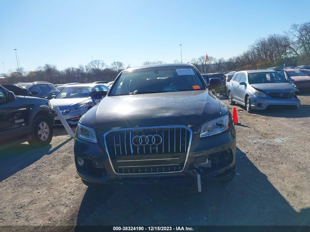 WA1LFAFP9FA143113 Audi Q5 2.0t Premium