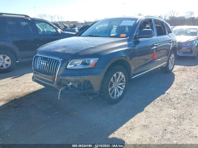 WA1LFAFP9FA143113 Audi Q5 2.0t Premium