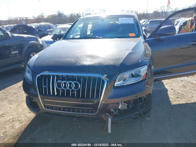 WA1LFAFP9FA143113 Audi Q5 2.0t Premium