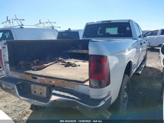2017 RAM 2500 3C6UR5HL4HG670748 Photo 3