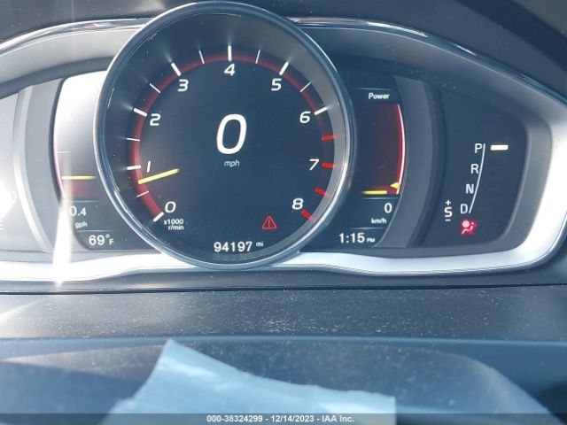 YV4612HKXG1003384 Volvo V60 Cross Country T5