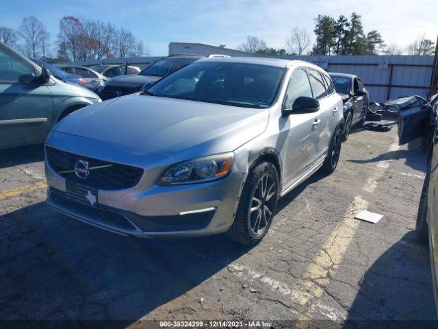 YV4612HKXG1003384 Volvo V60 Cross Country T5