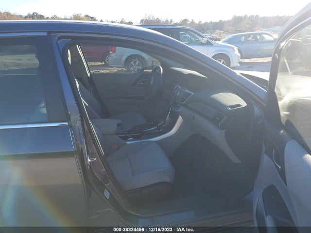 Honda ACCORD LX 2015 1HGCR2F30FA172372 Image 5