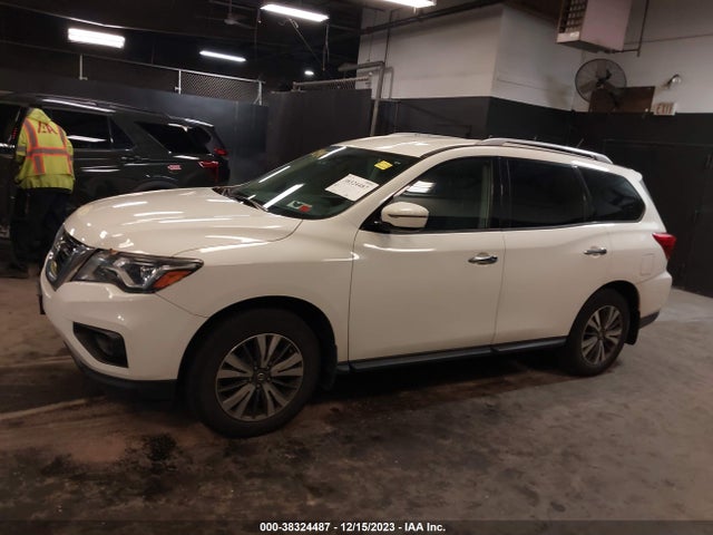 2017 NISSAN PATHFINDER SV VIN: 5N1DR2MM7HC638672