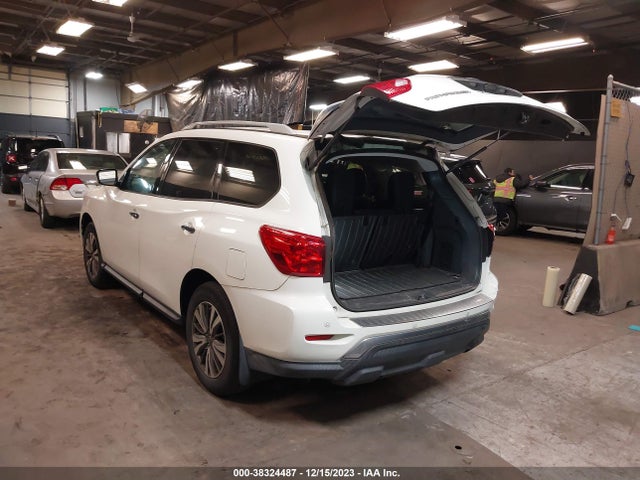 2017 NISSAN PATHFINDER SV VIN: 5N1DR2MM7HC638672