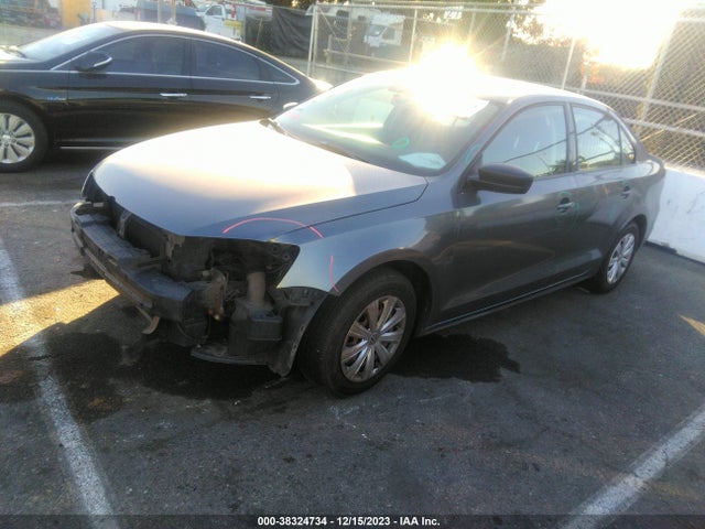 3VW2K7AJXEM431031 Volkswagen Jetta 2.0l S