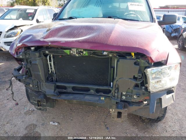 1C6RR7FT7JS218876 RAM 1500 Tradesman Quad Cab 4x4 6'4 Box