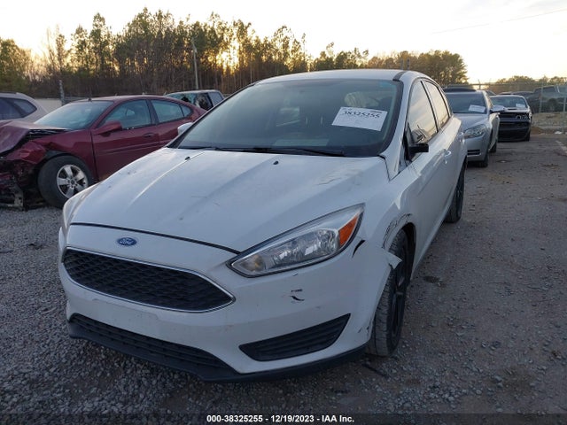 Ford FOCUS SE 2017 1FADP3K2XHL248012 Image 6