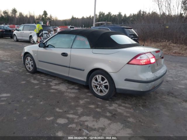 2005 SAAB 9-3 YS3FB79N456007302 Photo 2