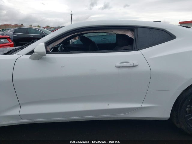 Chevrolet Camaro 1lt 2018 1G1FB1RX9J0152234 Image 14