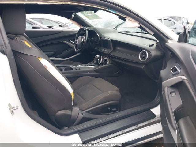 Chevrolet Camaro 1lt 2018 1G1FB1RX9J0152234 Image 5