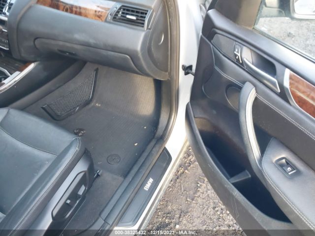 5UXWZ7C51H0T43832 BMW X3 Sdrive28i