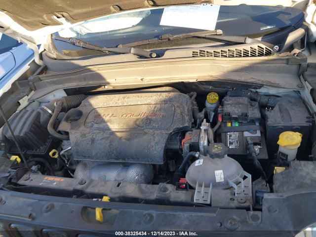 ZACCJBCB3HPF39575 Jeep Renegade Trailhawk 4x4