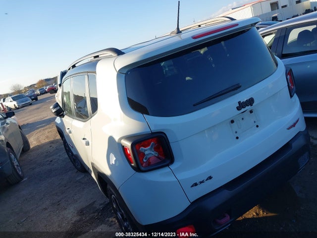 ZACCJBCB3HPF39575 Jeep Renegade Trailhawk 4x4