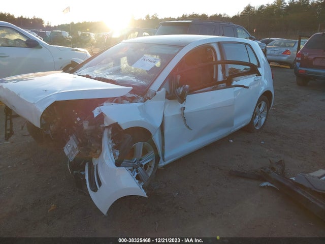 3VW217AU4HM011816 Volkswagen Golf Tsi Wolfsburg Edition 4-door