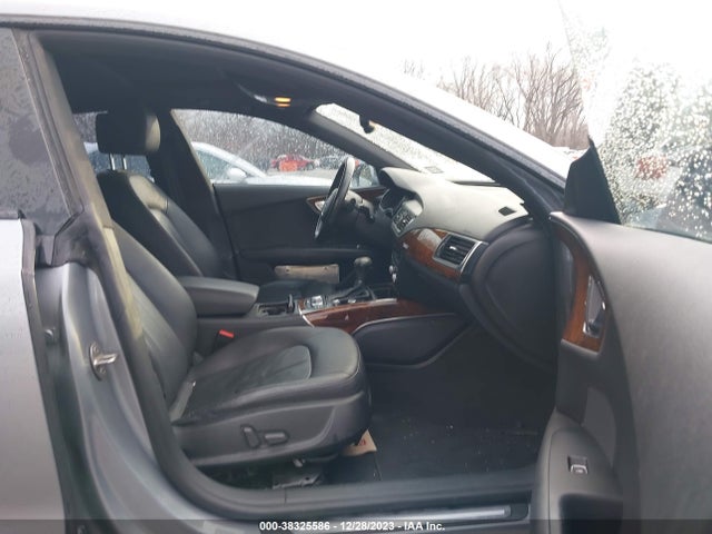 2015 AUDI A7 3.0T PREMIUM PLUS VIN: WAUWGAFC3FN018319