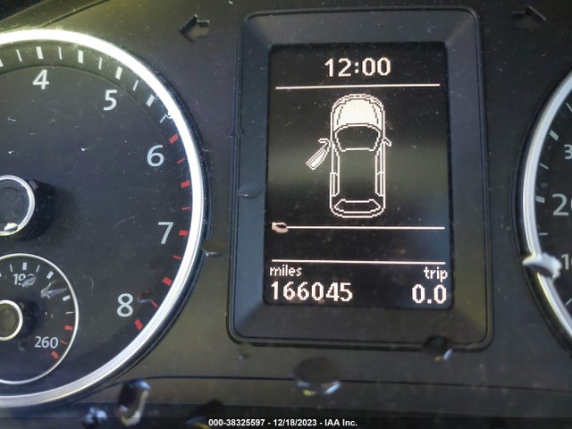 2010 VOLKSWAGEN TIGUAN SE VIN: WVGAV7AX6AW508848