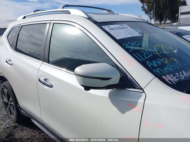 2020 NISSAN ROGUE SV INTELLIGENT AWD VIN: JN8AT2MV0LW141685