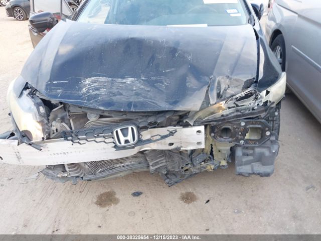 2HGFB2F77FH520108 Honda CIVIC SE