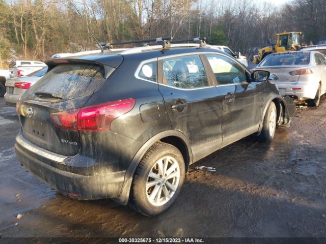 JN1BJ1CR0HW128062 Nissan Rogue Sport Sv
