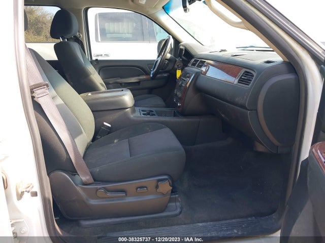 Chevrolet Suburban 1500 Ls 2014 1GNSCHE02ER216899 Image 5