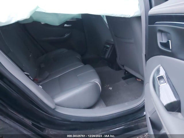 Chevrolet IMPALA 2LZ 2018 1G1125S3XJU112763 Image 8