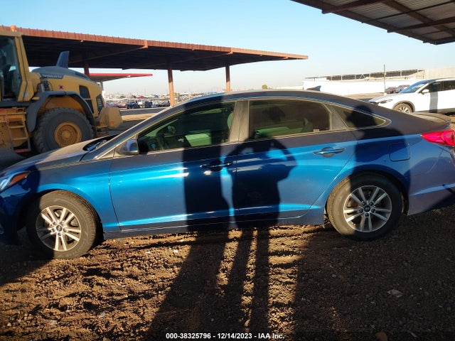 2016 HYUNDAI SONATA SE VIN: 5NPE24AF9GH326547