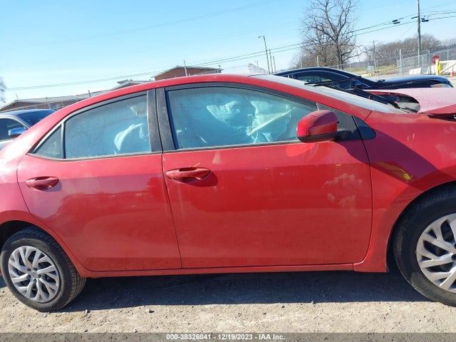 Toyota COROLLA LE 2018 2T1BURHEXJC056598 Image 13