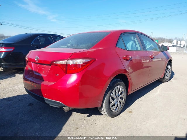 Toyota COROLLA LE 2018 2T1BURHEXJC056598 Image 4