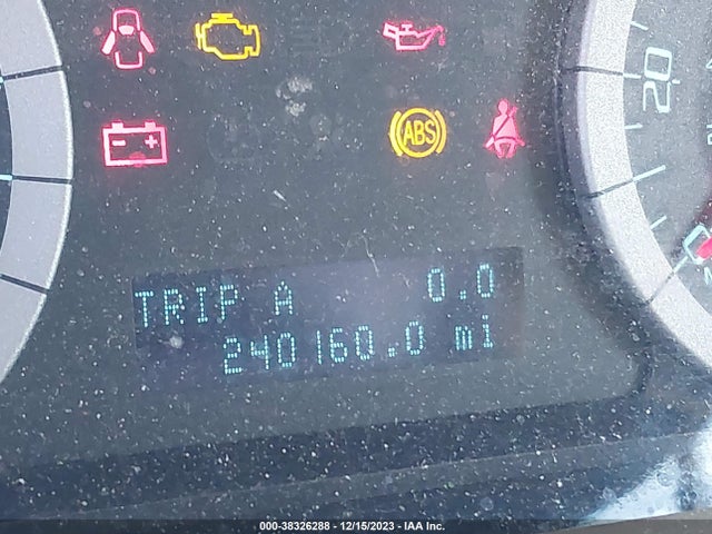 2010 FORD ESCAPE LIMITED VIN: 1FMCU0EG0AKB91086