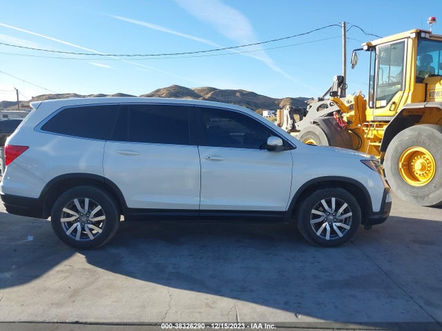 Продажа на аукционе авто 2022 Honda Pilot 2wd Ex-l, vin: 5FNYF5H54NB002129, номер лота: 38326290